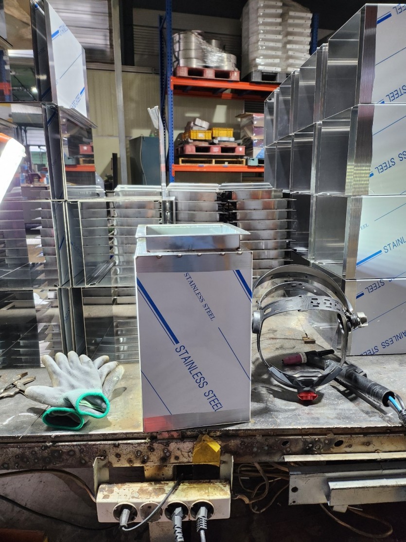 7c76681e0679e16a753ae8ea5605fe45_1701747370_0734.jpg